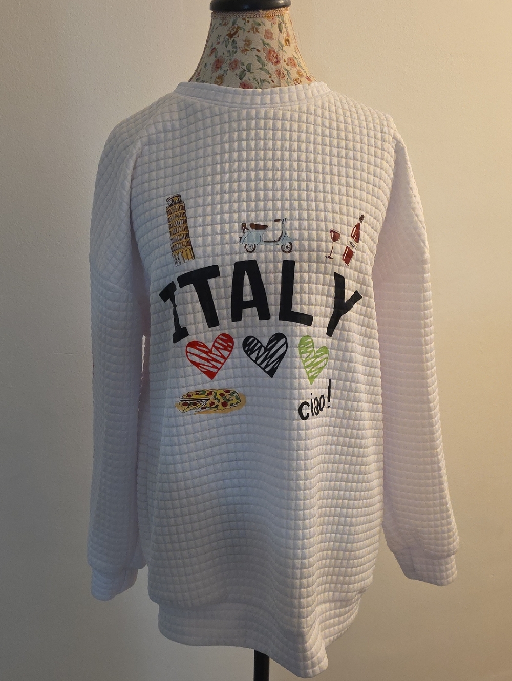 Italy Graphic White Quilted Sweater